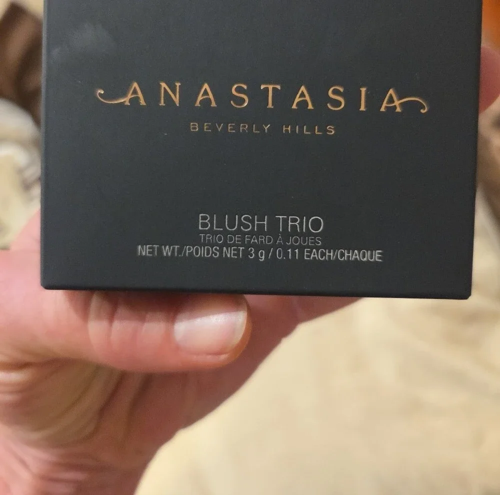 Anastasia Beverly Hills - Blush Trio Peachy Love NiB